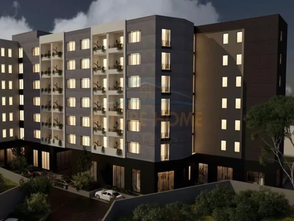 Tirane, shes apartament 2+1+Ballkon Kati 3, 114 m² 102.600 € 