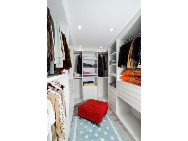 Tirane, jepet me qera apartament+verande | Penthouse 2+1 Kati 6, 203 m² 1.700 € 