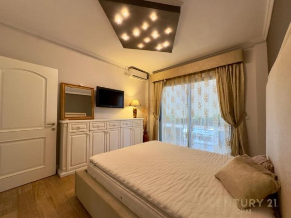 Tirane, jepet me qera apartament 3+1+Ballkon Kati 6, 120 m² 1.150 € 