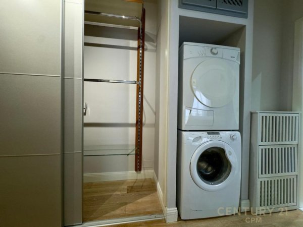 Tirane, jepet me qera apartament 3+1+Ballkon Kati 6, 120 m² 1.150 € 