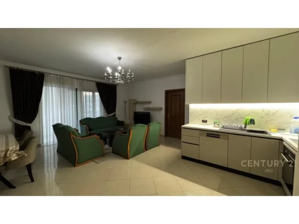 Tirane, jepet me qera apartament 1+1 Kati 9, 87 m² 1.000 € (Libri universitar)