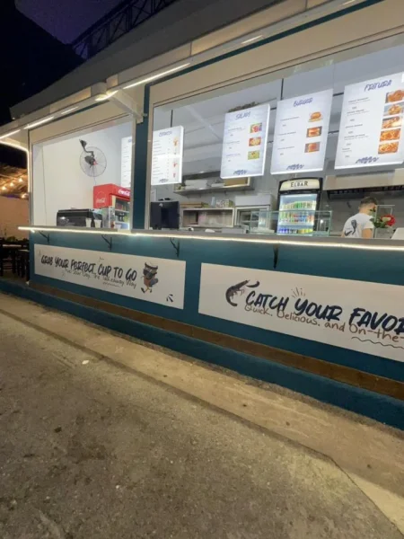 Himare, jepet me qera ambjent biznesi Kati 0, 28 m² 20.000 € (Himare)