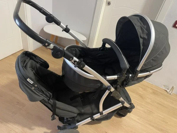 Tirane, shes Shes karroce per femije 300 €