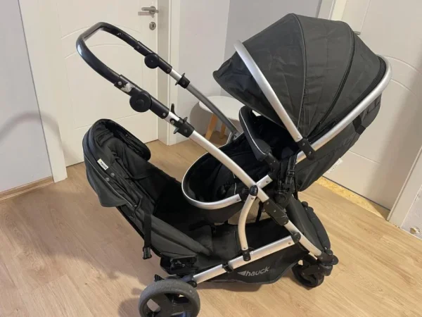 Tirane, shes Shes karroce per femije 300 €