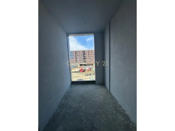 Tirane, shes apartament 1+1 Kati 2, 118 m² 142.000 € (Ish dogana)