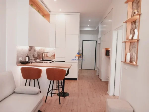 Vlore, shitet apartament 2+1+Ballkon Kati 3, 77 m² 160.000 € (RRUGA MISTO MELE,VLORE)