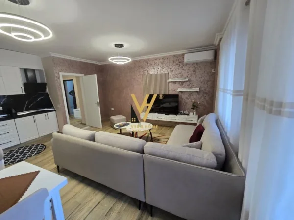 Durres, shitet apartament 1+1+Ballkon Kati 3, 77 m² 100.000 € (GOLEM)