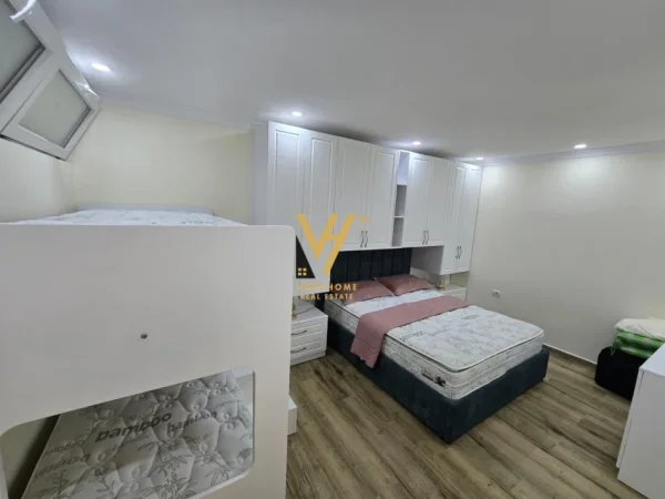 Durres, shitet apartament 1+1+Ballkon Kati 3, 77 m² 100.000 € (GOLEM)