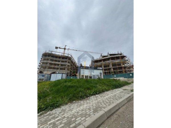 Tirane, shes apartament 1+1+Ballkon Kati 2, 74 m² 75.379 € (Paskuqan Kompleksi Aluna)