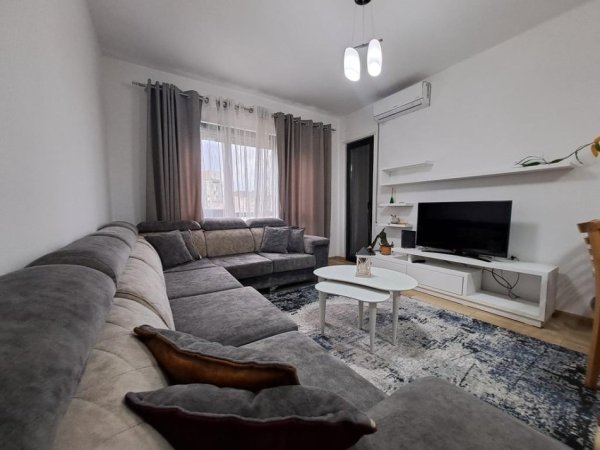 Tirane, jepet me qera apartament 2+1+2+Post Parkimi+Ballkon Kati 2, 85 m² 700 € (Don Bosko, Rruga Egnatia)