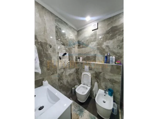 Tirane, shitet apartament 2+1 Kati 2, 98 m² 13.500.000 € 