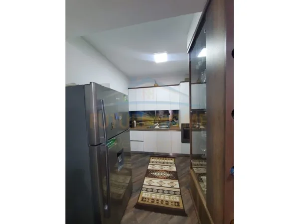 Tirane, shitet apartament 2+1 Kati 2, 98 m² 13.500.000 € 