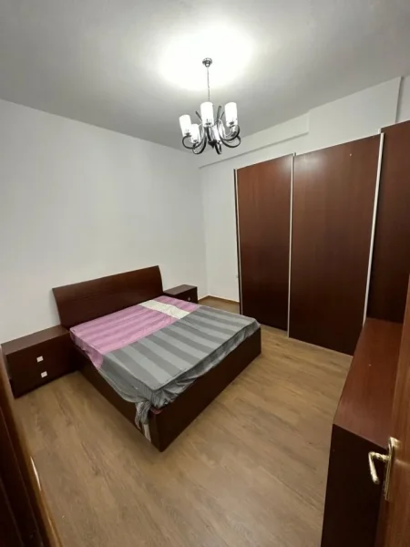 Tirane, jepet me qera apartament 2+1 Kati 2, 90 m² 550 € (Astir)