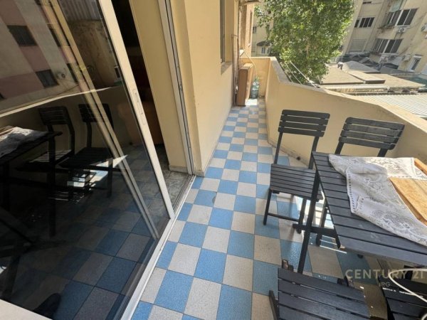 Tirane, shitet apartament 3+1 Kati 3, 95 m² 210.000 € 