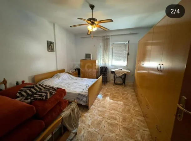 Tirane, jepet me qera apartament 1+1+Ballkon Kati 4, 74 m² 600 € (Besim Imami)