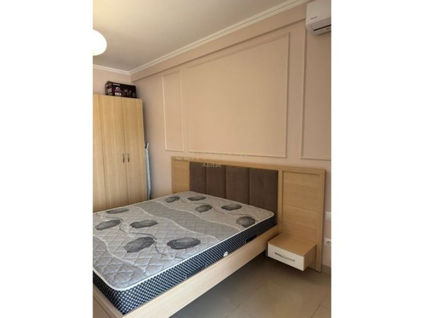 Tirane, jepet me qera apartament 1+1 Kati 5, 69 m² 550 € (BULEVARDI I RI)