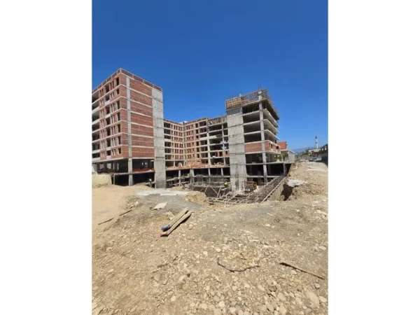 Tirane, shitet apartament 2+1 Kati 6, 93 m² 97.300 € 