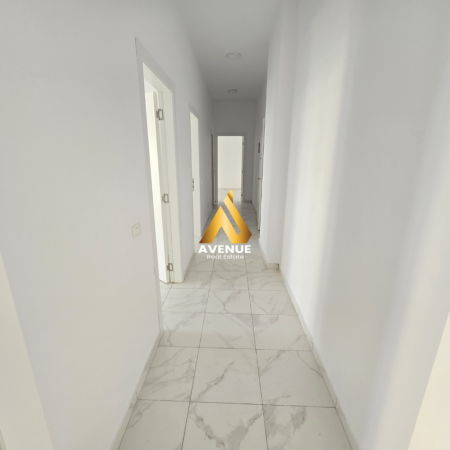 Green and White Minimalist House for Sale Facebook Post - 2025-06-18T110828.707.png