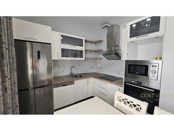 Durres, shes apartament 2+1+Ballkon , 92 m² 225.000 € (gjiri i lalezit)