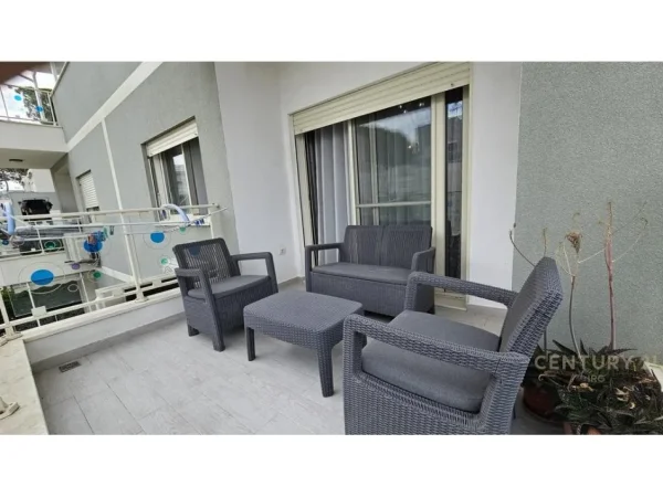 Durres, shes apartament 2+1+Ballkon , 92 m² 225.000 € (gjiri i lalezit)