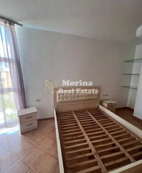 Tirane, jepet me qera apartament 1+1 Kati 3, 62 m² 400 € (Kinostudio)