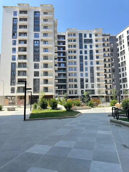 Tirane, shitet apartament 1+1 Kati 11, 79 m² 122.000 €