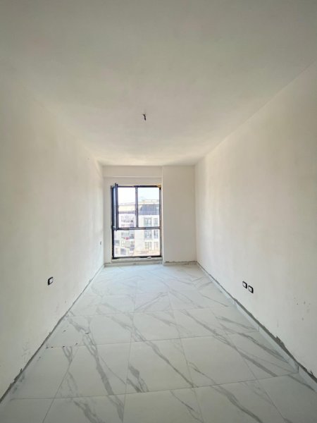 Tirane, shitet apartament 1+1 Kati 11, 79 m² 122.000 € 