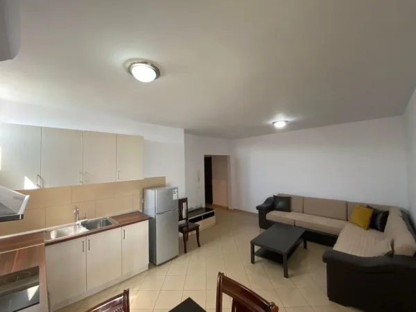 Astir, jepet me qera apartament 2+1 Kati 8, 80 m² 400 €