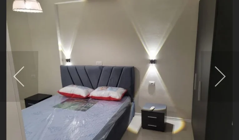 Tirane, jepet me qera apartament 2+1 Kati 2, 100 m² 450 € (Kompleksi Malazian', prane Terminalit)