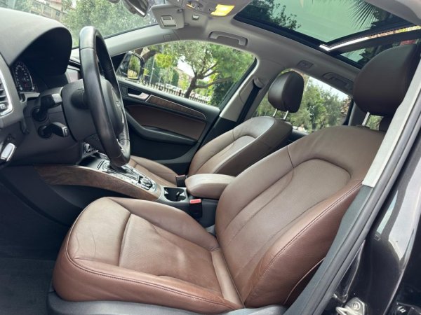 Tirane, shes SUV | Xhip AUDI Q5 FULL OPTION PANORAMA 3.0 Nafte, gri e erret automatik Klima