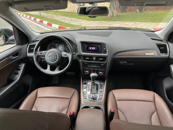 Tirane, shes SUV | Xhip AUDI Q5 FULL OPTION PANORAMA 3.0 Nafte, gri e erret automatik Klima