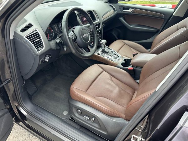 Tirane, shes SUV | Xhip AUDI Q5 FULL OPTION PANORAMA 3.0 Nafte, gri e erret automatik Klima