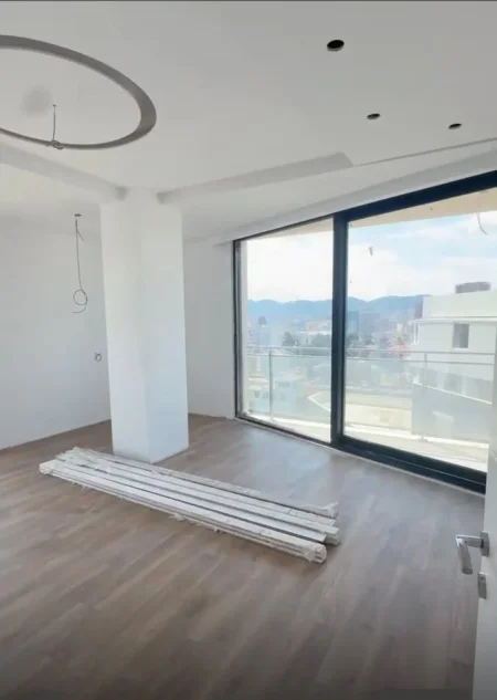 Tirane, shitet apartament 3+1 , 140 m² 320.000 € (RRUGA MINE PEZA)