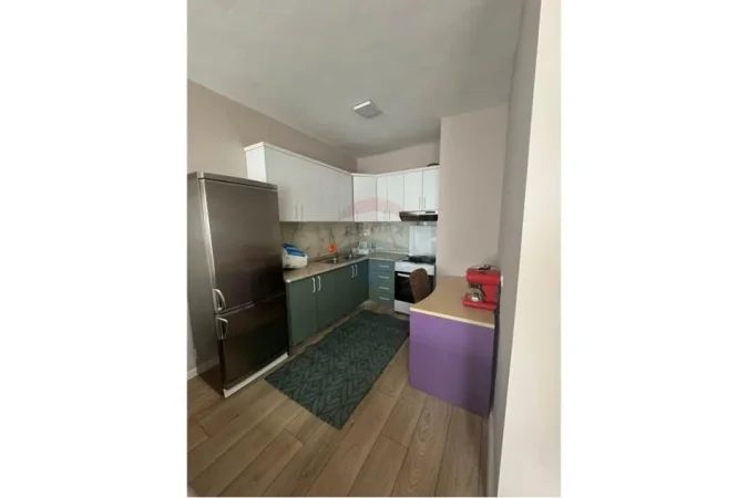 Shqiperi, jepet me qera apartament 2+1 Kati 4, 104 m² 420 € (rruga e thesarit)