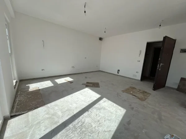 Tirane, shitet apartament 1+1 , 64 m² 110.000 € (rruga dritan hoxha)