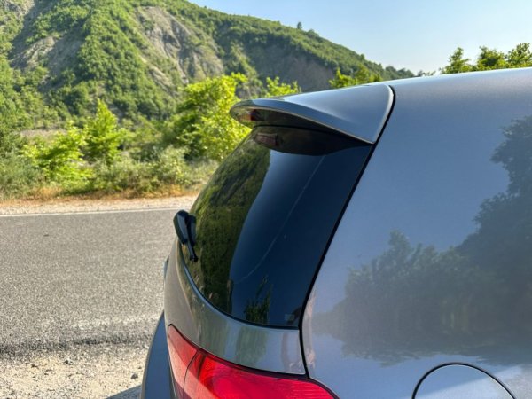 Tirane, shitet makine Golf 6 Nafte viti 2013, gri e erret Kondicioner 200.000 km 7.800 €