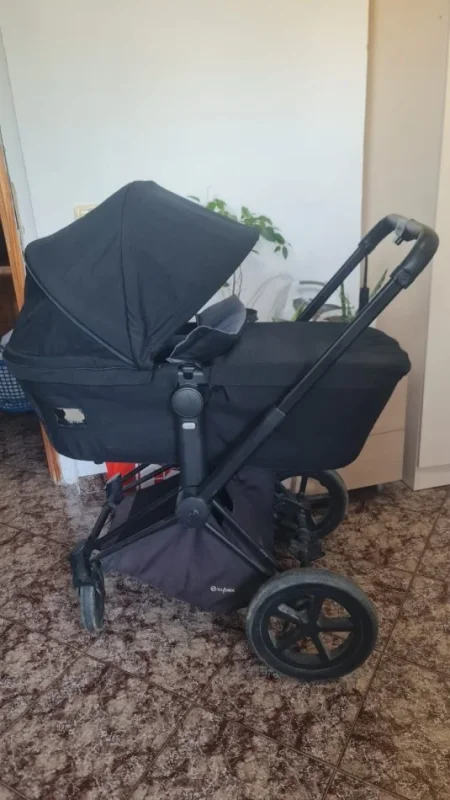 Tirane, oferte Karroc per bebe, Cybex Priam 550 €