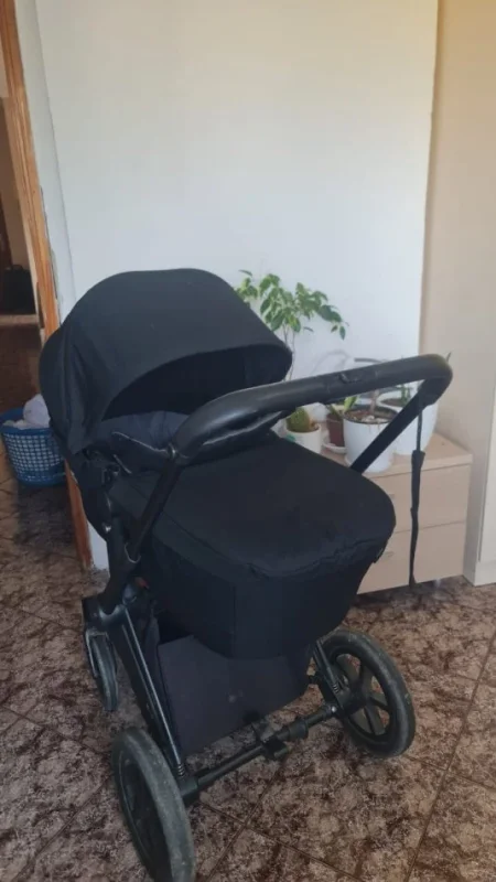 Tirane, oferte Karroc per bebe, Cybex Priam 550 €
