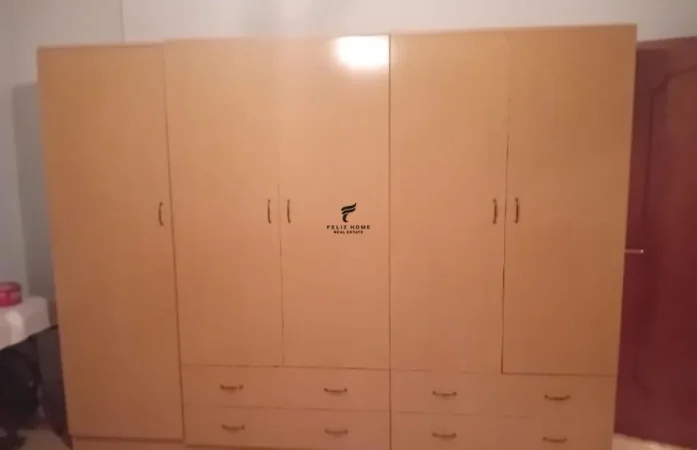 Tirane, jepet me qera apartament 1+1+Ballkon Kati 4, 74 m² 600 € (MYSLYM SHYRI)