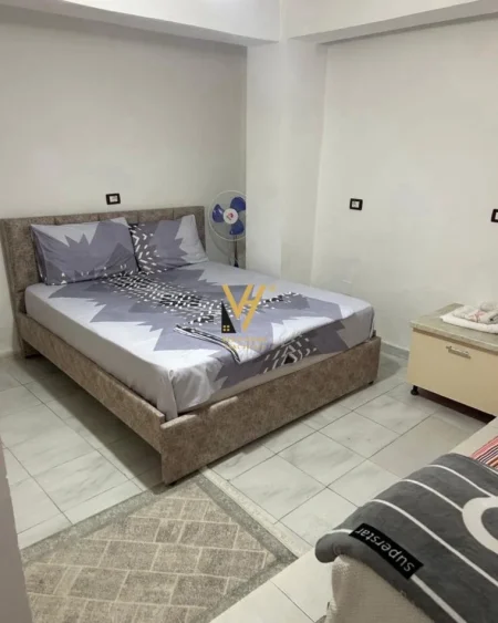 Tirane, jepet me qera apartament 1+1+Ballkon Kati 1, 60 m² 410 € (RRUGA VELLEZERIT HUTA)