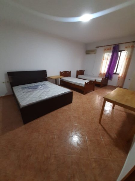 Tirane, jepet me qera apartament 1+1 Kati 1, 60 m² 350 € (Siri Kodra)