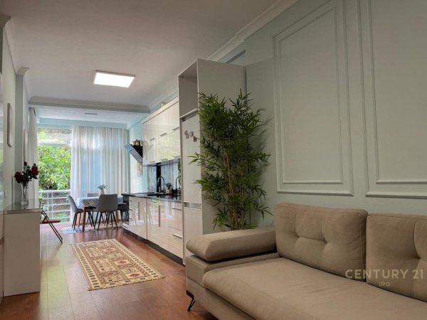 Tirane, shitet apartament 2+1 Kati 2, 88 m² 158.400 € (KODRA E DIELLIT)