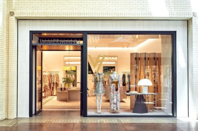 Tirane, jepet me qera dyqan Kati 0, 98 m² 5.200 € (MYSLYM SHYRI)