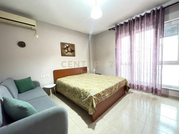 Tirane, shitet apartament 1+1 Kati 3, 76 m² 155.000 € (MIHAL GRAMENO)