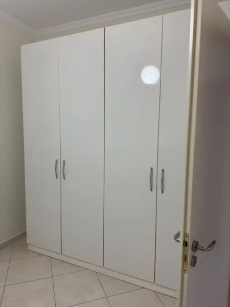 Tirane, jepet me qera apartament 2+1 Kati 2, 110 m² 600 € (kopshti botanik)