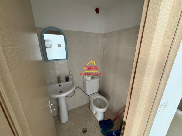 Vlore, shitet ambjent biznesi Kati 2, 33 m² 43.500 € (Rruga Sadik Zotaj)
