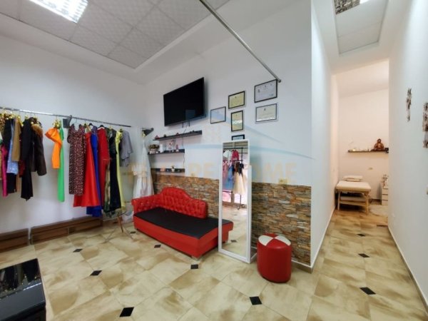 Tirane, shitet ambjent biznesi Kati 0, 39 m² 52.000 € 