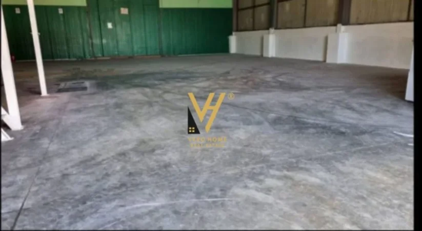 Shqiperi, jepet me qera magazine Kati 0, 600 m² 1.700 € (QTU)