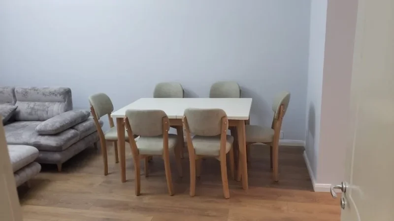 Tirane, jepet me qera apartament 1+1+Ballkon Kati 2, 80 m² 470 € (Bohem Astir , Pizza Loli)