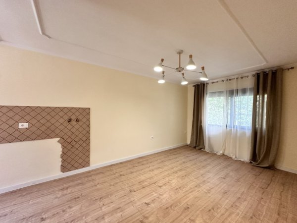 Tirane, shitet apartament 1+1 Kati 2, 51 m² 93.000 € 